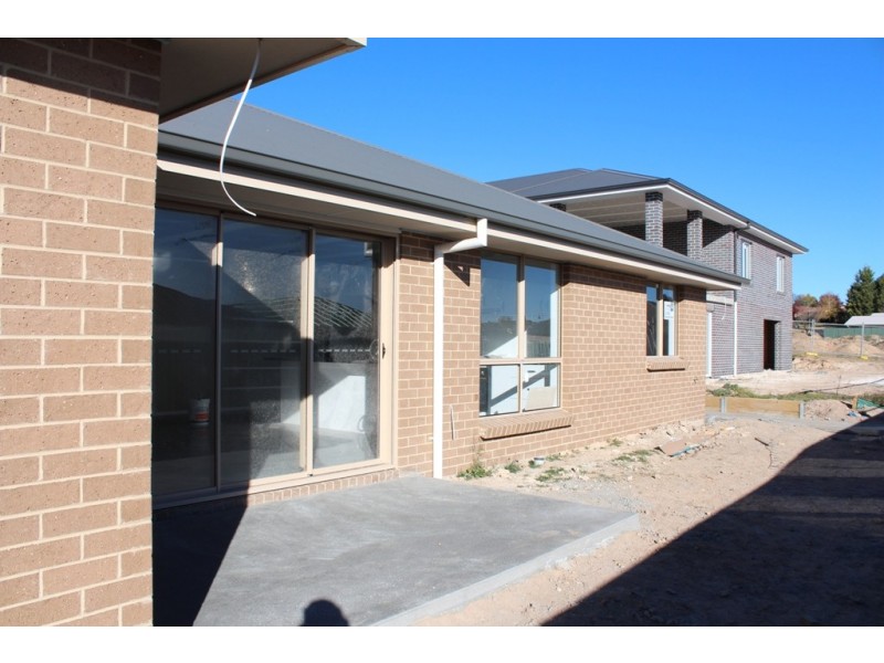 2/Lot 935 Swanbrooke Street, Bathurst NSW 2795