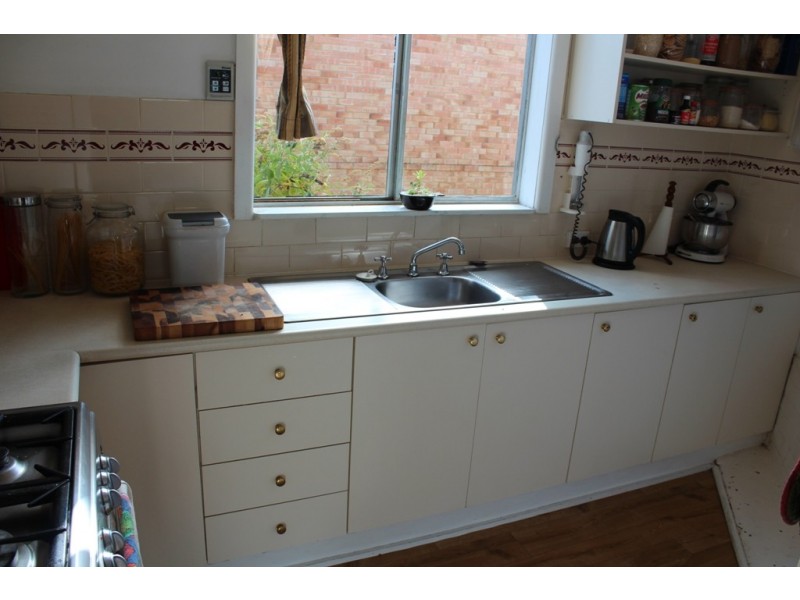 115 Bant Street, Bathurst NSW 2795