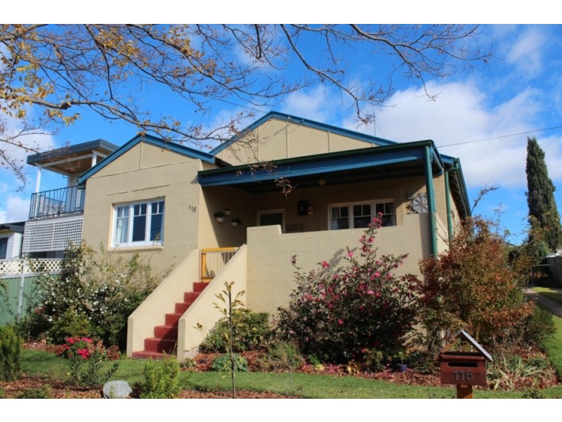 115 Bant Street, Bathurst NSW 2795