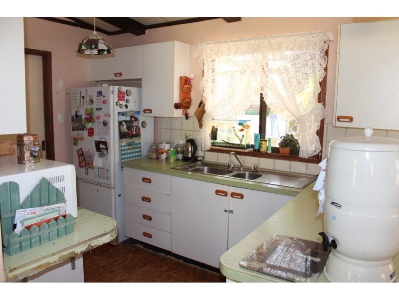 101 Walang Drive, Bathurst NSW 2795