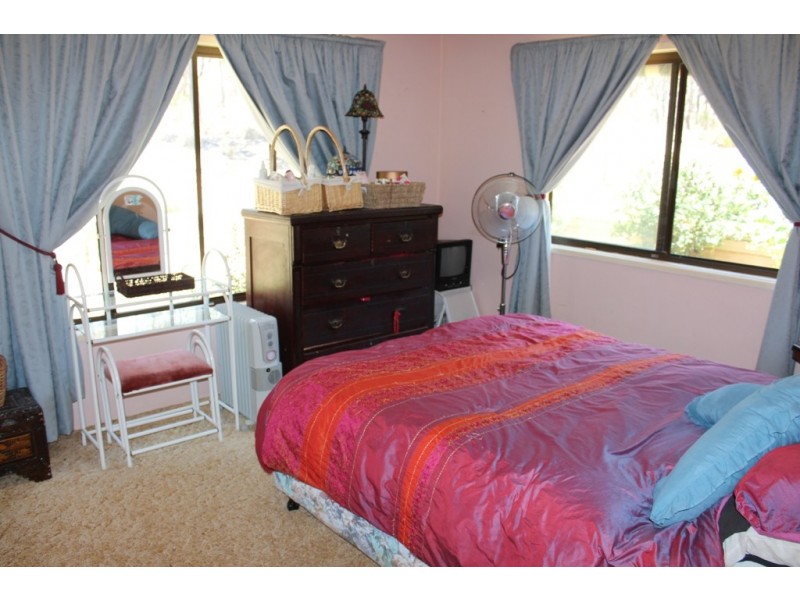 101 Walang Drive, Bathurst NSW 2795