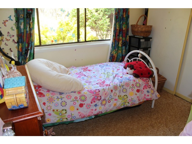 101 Walang Drive, Bathurst NSW 2795
