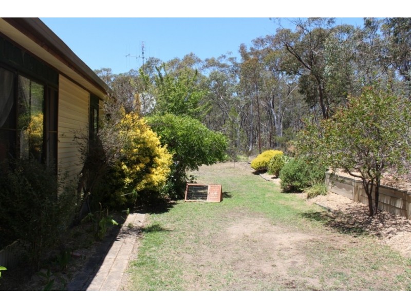 101 Walang Drive, Bathurst NSW 2795