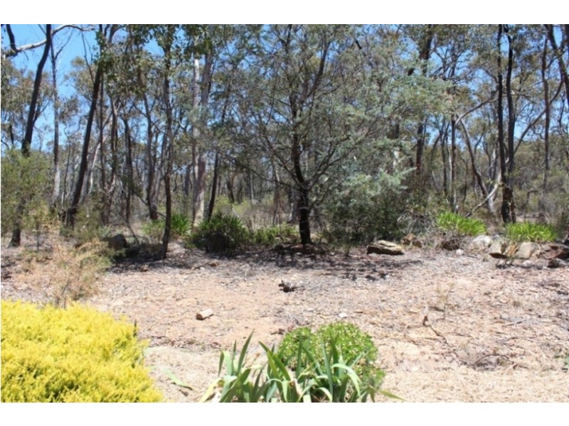 101 Walang Drive, Bathurst NSW 2795