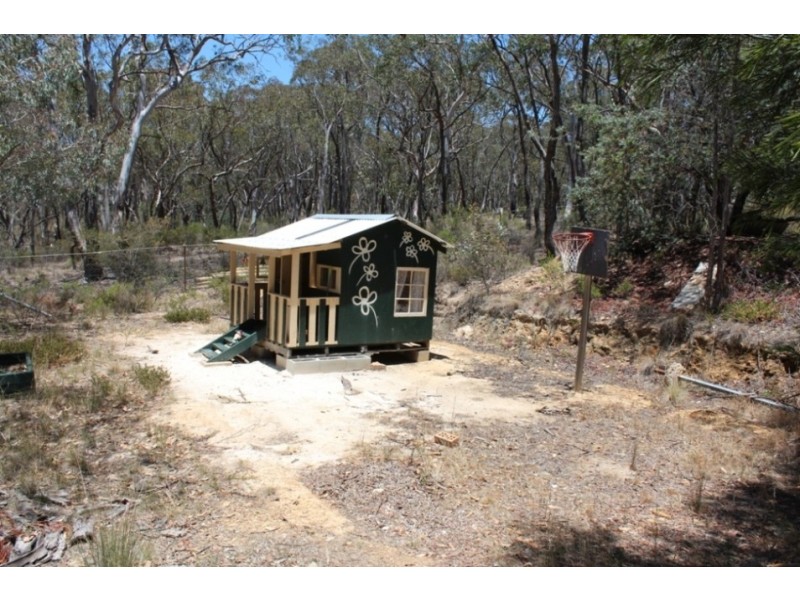 101 Walang Drive, Bathurst NSW 2795