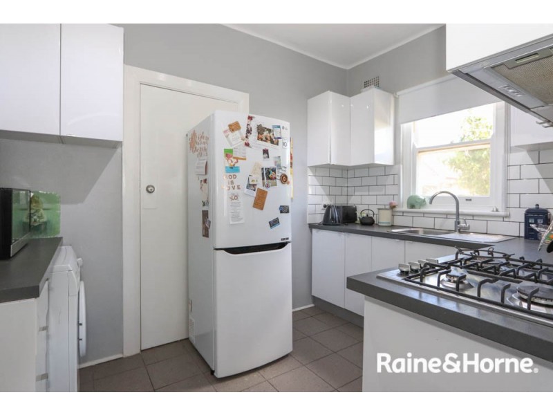 3/145 Rocket Street, Bathurst NSW 2795
