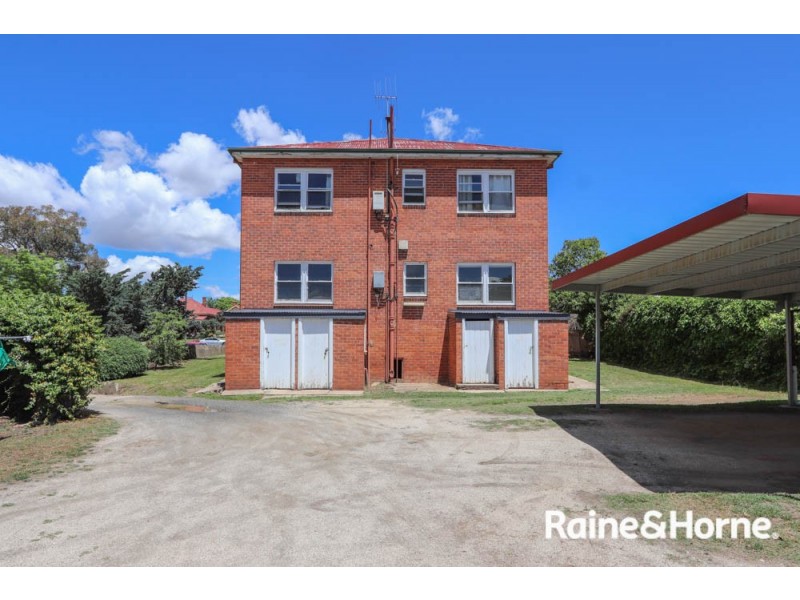 3/145 Rocket Street, Bathurst NSW 2795