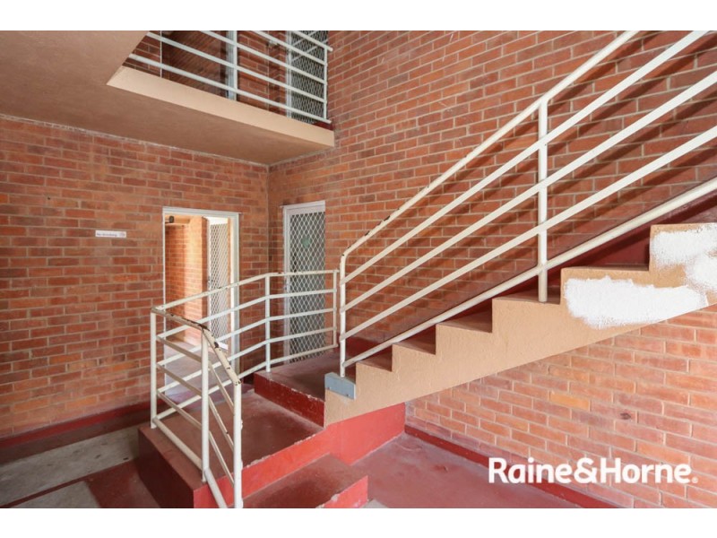 3/145 Rocket Street, Bathurst NSW 2795