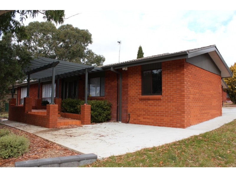 5 Rutherford Place, Bathurst NSW 2795