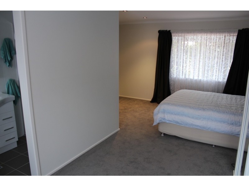5 Rutherford Place, Bathurst NSW 2795