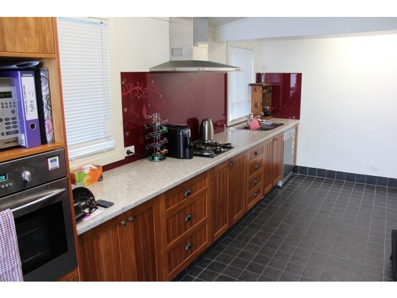 102 Durham Street, Bathurst NSW 2795