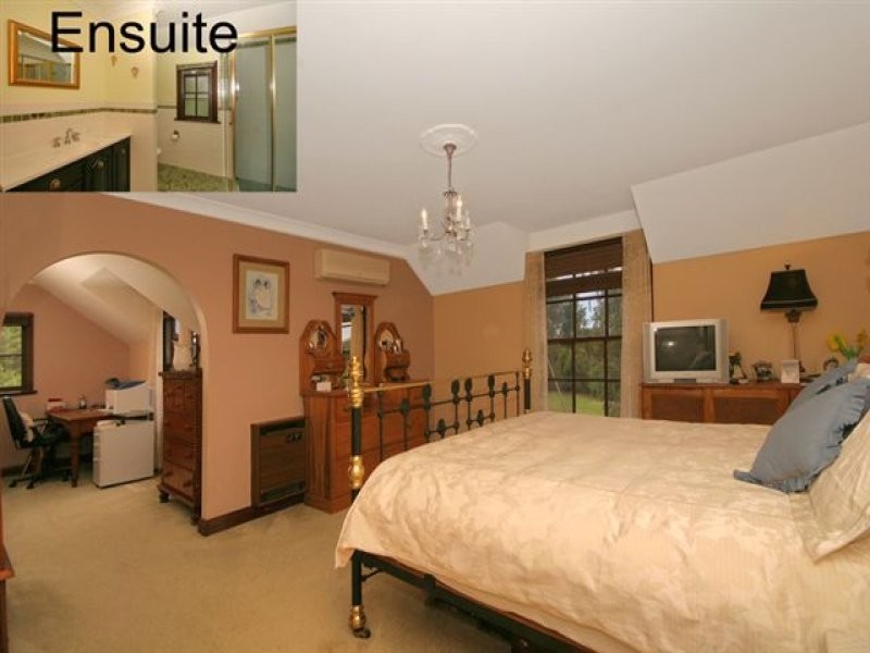 38 Gilmour Street, Bathurst NSW 2795