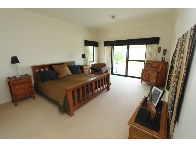 261 Hartwood Avenue, Bathurst NSW 2795