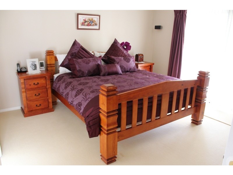 1 Roxburgh Drive, Bathurst NSW 2795