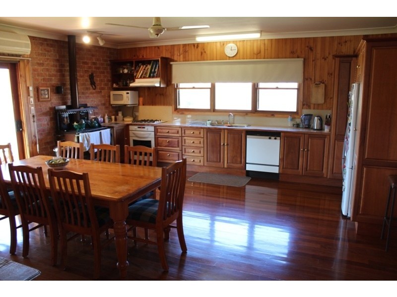 487 Eleven Mile Drive, Bathurst NSW 2795