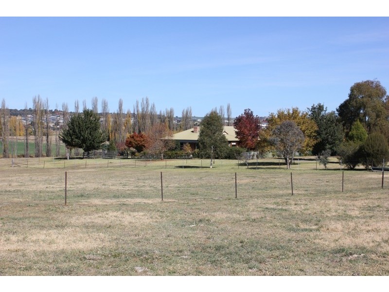 487 Eleven Mile Drive, Bathurst NSW 2795