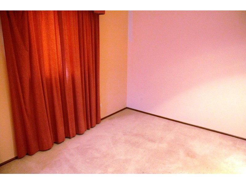 32 Miriyan Drive, Bathurst NSW 2795