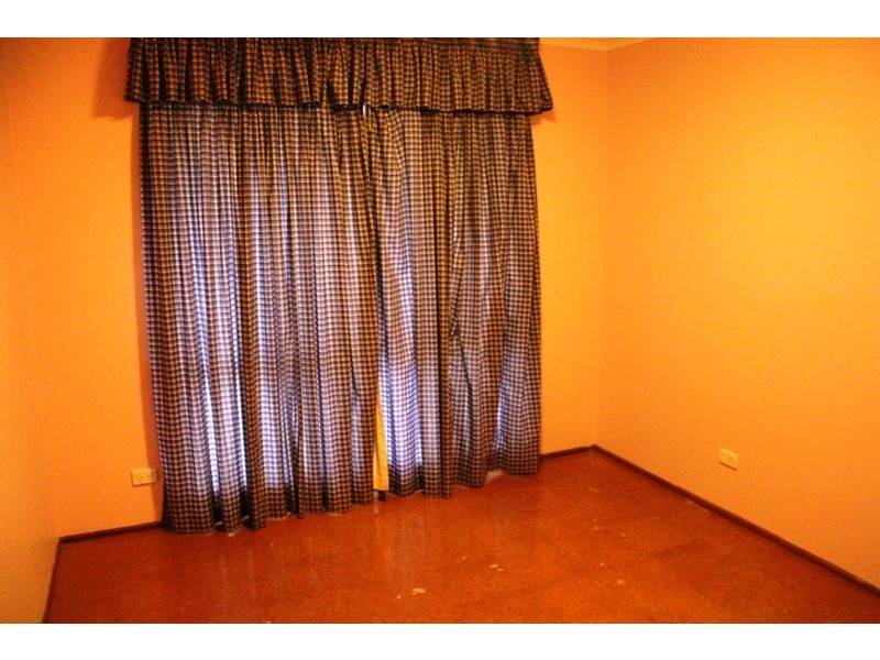 32 Miriyan Drive, Bathurst NSW 2795