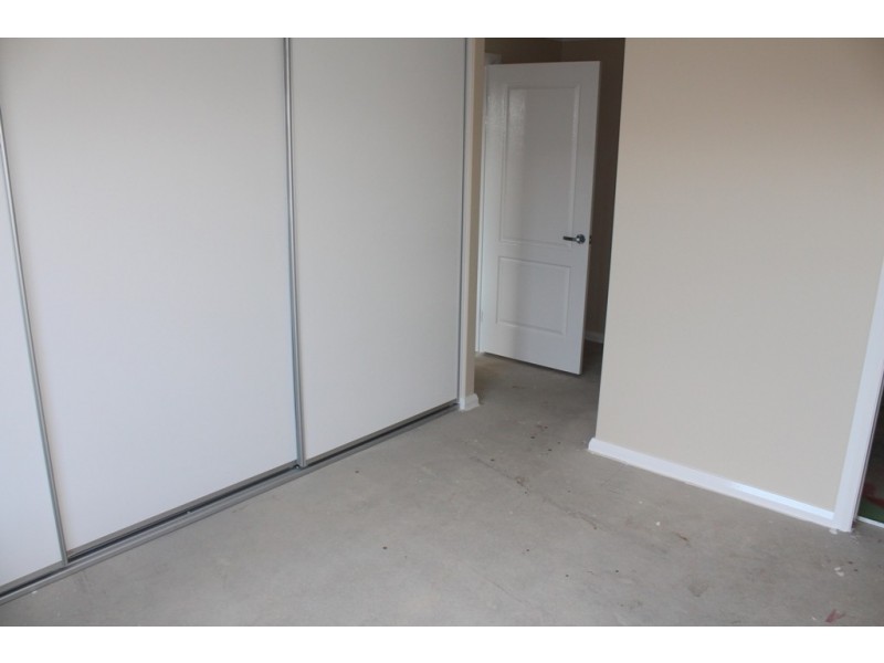 74 Ashworth Drive, Bathurst NSW 2795