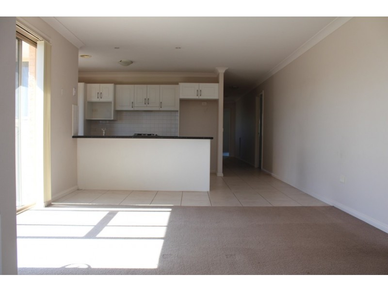 13 Federation Drive, Kelso NSW 2795