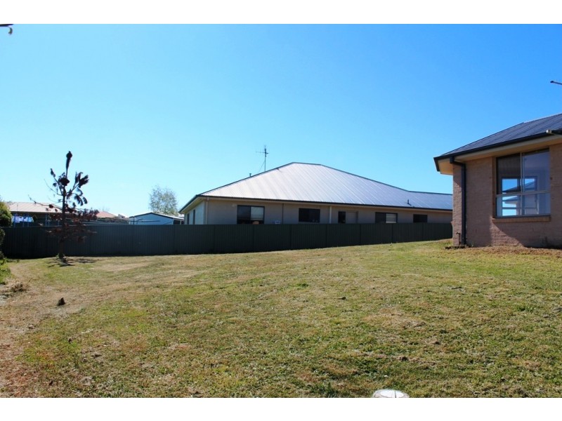 13 Federation Drive, Kelso NSW 2795