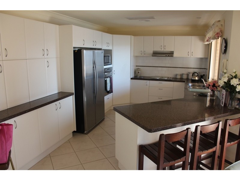 39 Arabella Place, Robin Hill NSW 2795