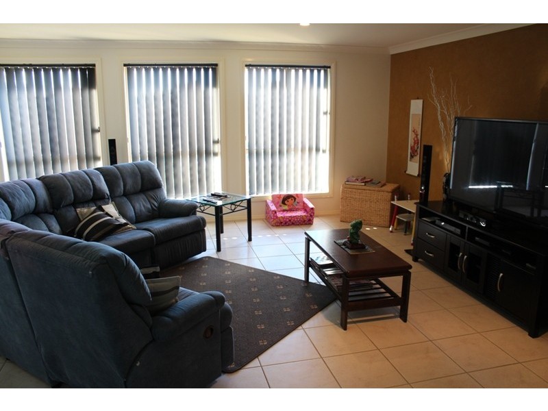 39 Arabella Place, Robin Hill NSW 2795