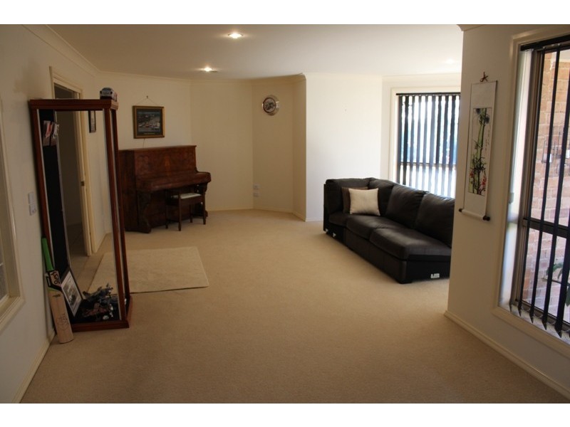 39 Arabella Place, Robin Hill NSW 2795