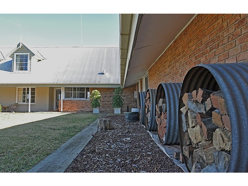 55 Fleming Drive, Bathurst NSW 2795