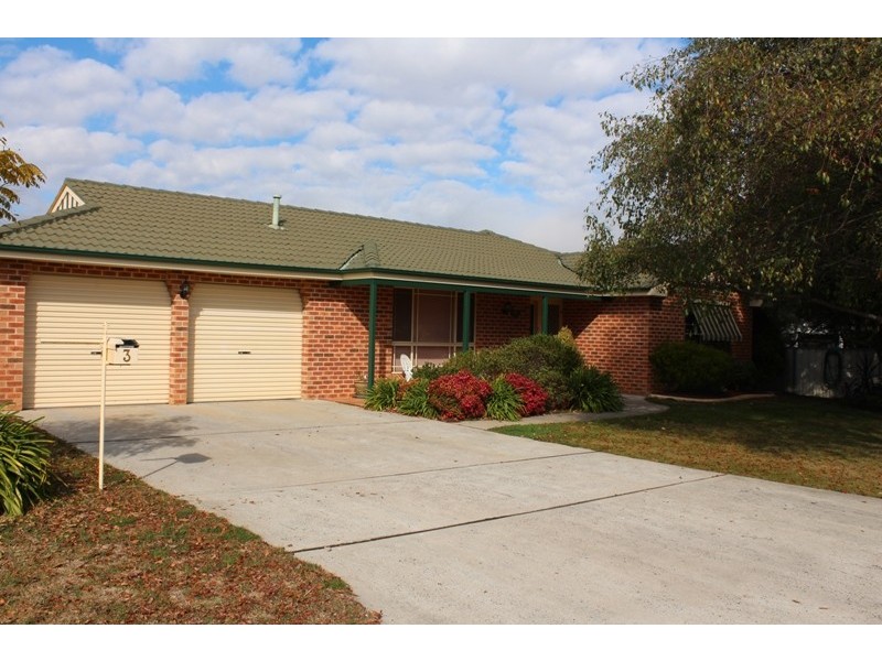 3 Freestone Way, Bathurst NSW 2795