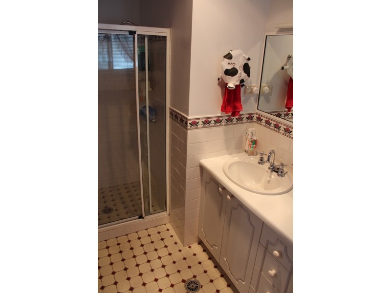 3 Freestone Way, Bathurst NSW 2795