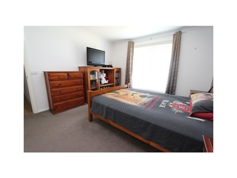 4 Vincent Crescent, Bathurst NSW 2795