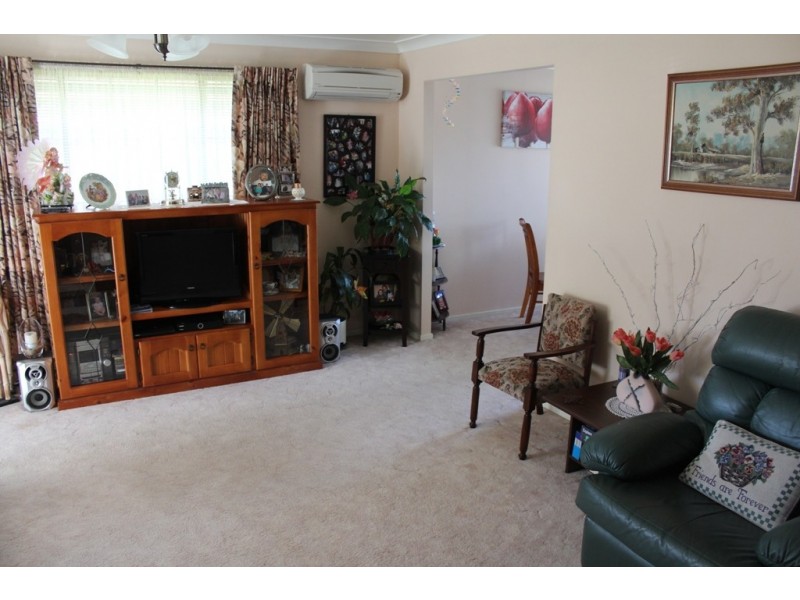 7 Elm Place, Bathurst NSW 2795