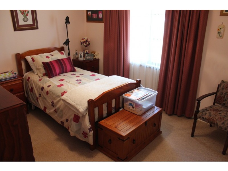 7 Elm Place, Bathurst NSW 2795