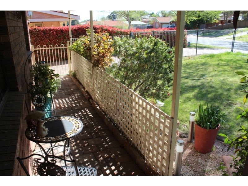 7 Elm Place, Bathurst NSW 2795