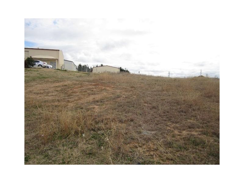 Lot 711 Irving Place, Bathurst NSW 2795