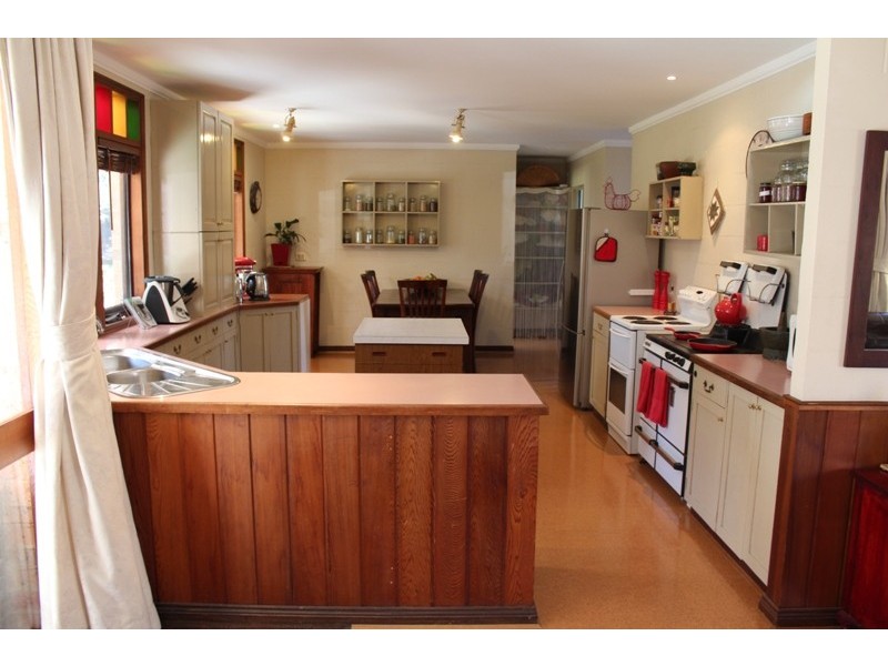 40 Church Street, Bathurst NSW 2795