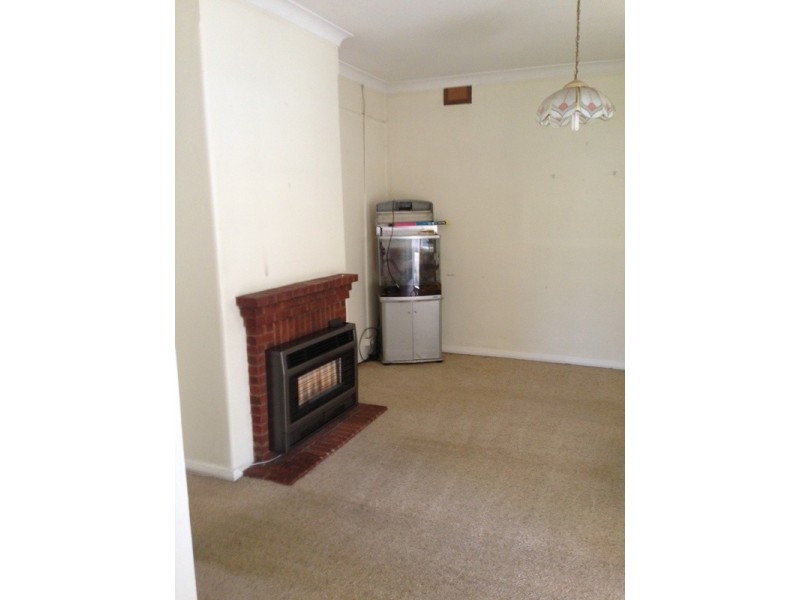 52 Morrisset Street, Bathurst NSW 2795