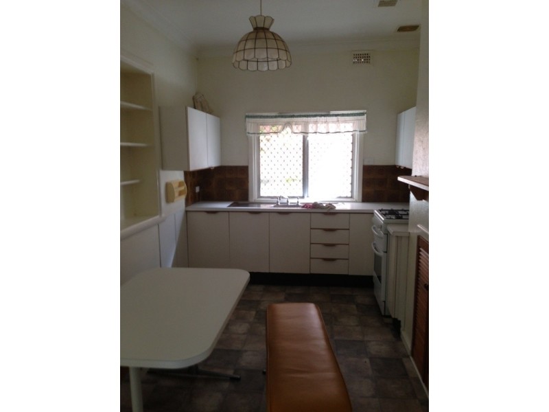 52 Morrisset Street, Bathurst NSW 2795