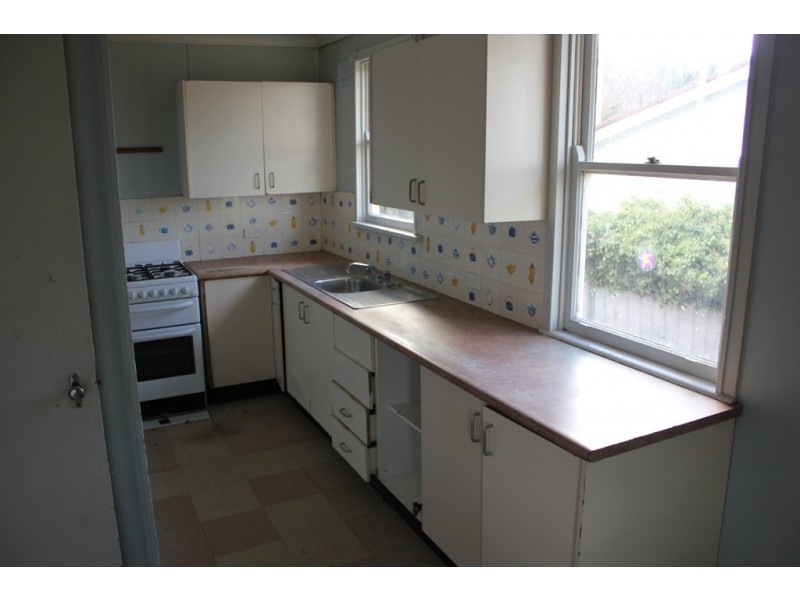 21 Cutler Street, Bathurst NSW 2795