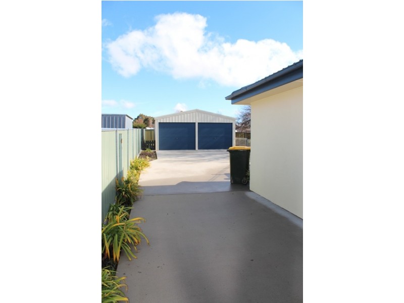 25 Napier Street, Blayney NSW 2799