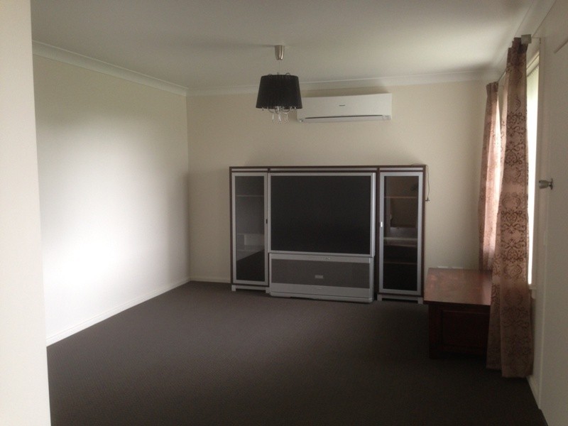 25 Napier Street, Blayney NSW 2799
