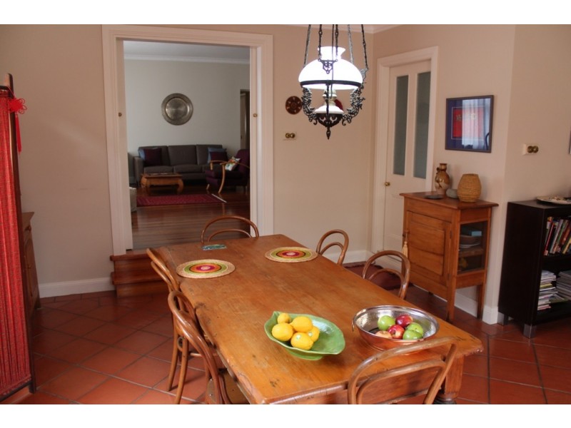 7 Ophir Street, Bathurst NSW 2795