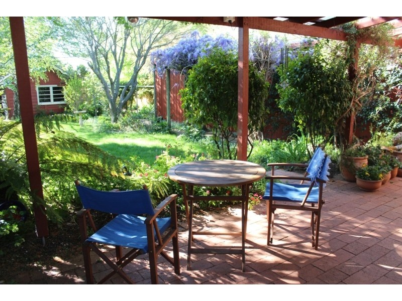 7 Ophir Street, Bathurst NSW 2795