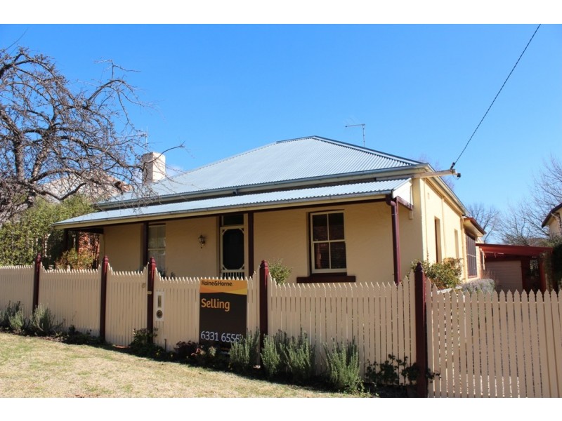 7 Ophir Street, Bathurst NSW 2795