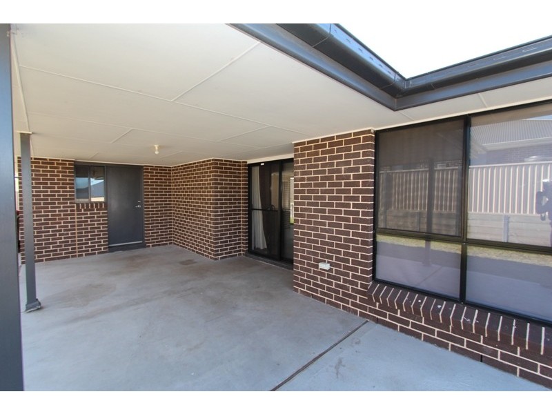 56 Ashworth Drive, Kelso NSW 2795