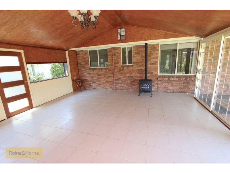 18 Wentworth Drive, Kelso NSW 2795