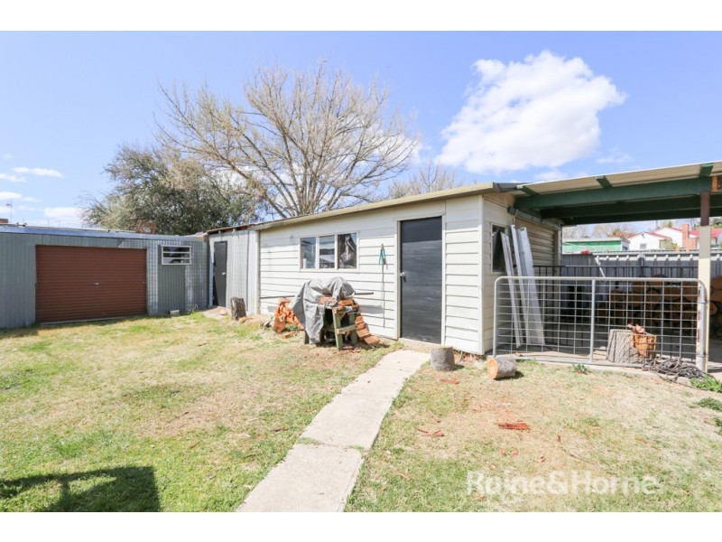 7 McPhillamy Avenue, Gormans Hill NSW 2795