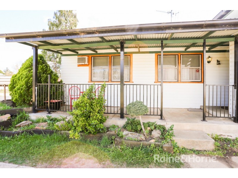 7 McPhillamy Avenue, Gormans Hill NSW 2795