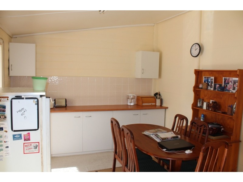7 Devonshire Lane, Bathurst NSW 2795